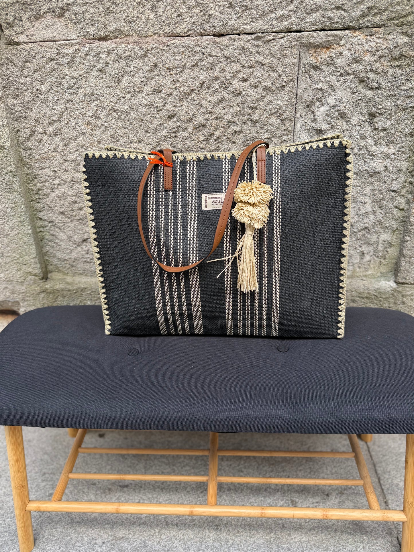 Bolsa playa negra