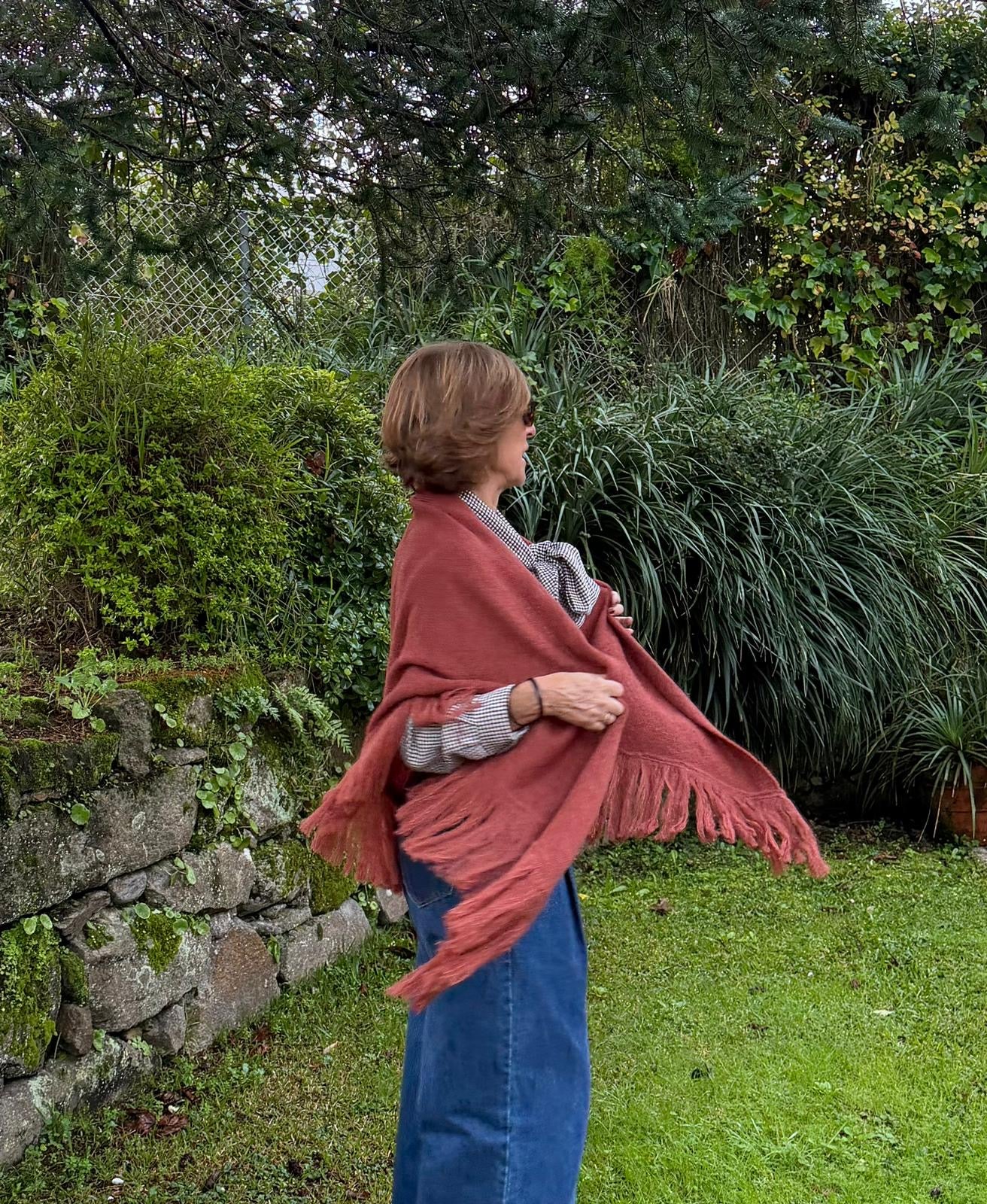 Chales Alana - Alpaca y seda con pico