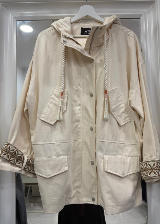 Cazadora beige