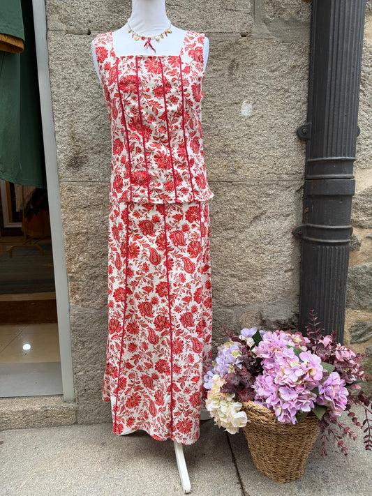 Conjunto floral rojo