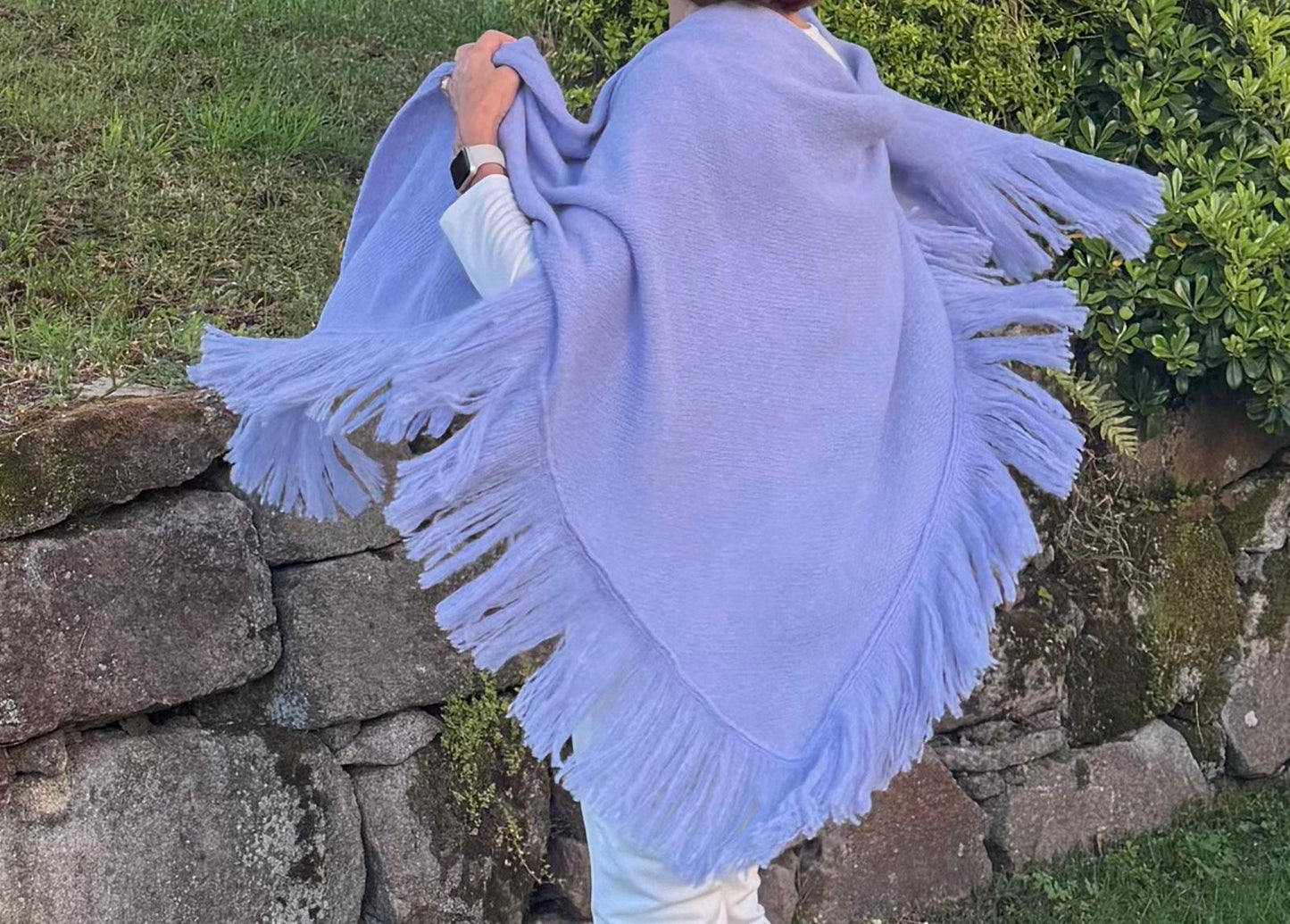 Chales Alana - Alpaca y seda con pico